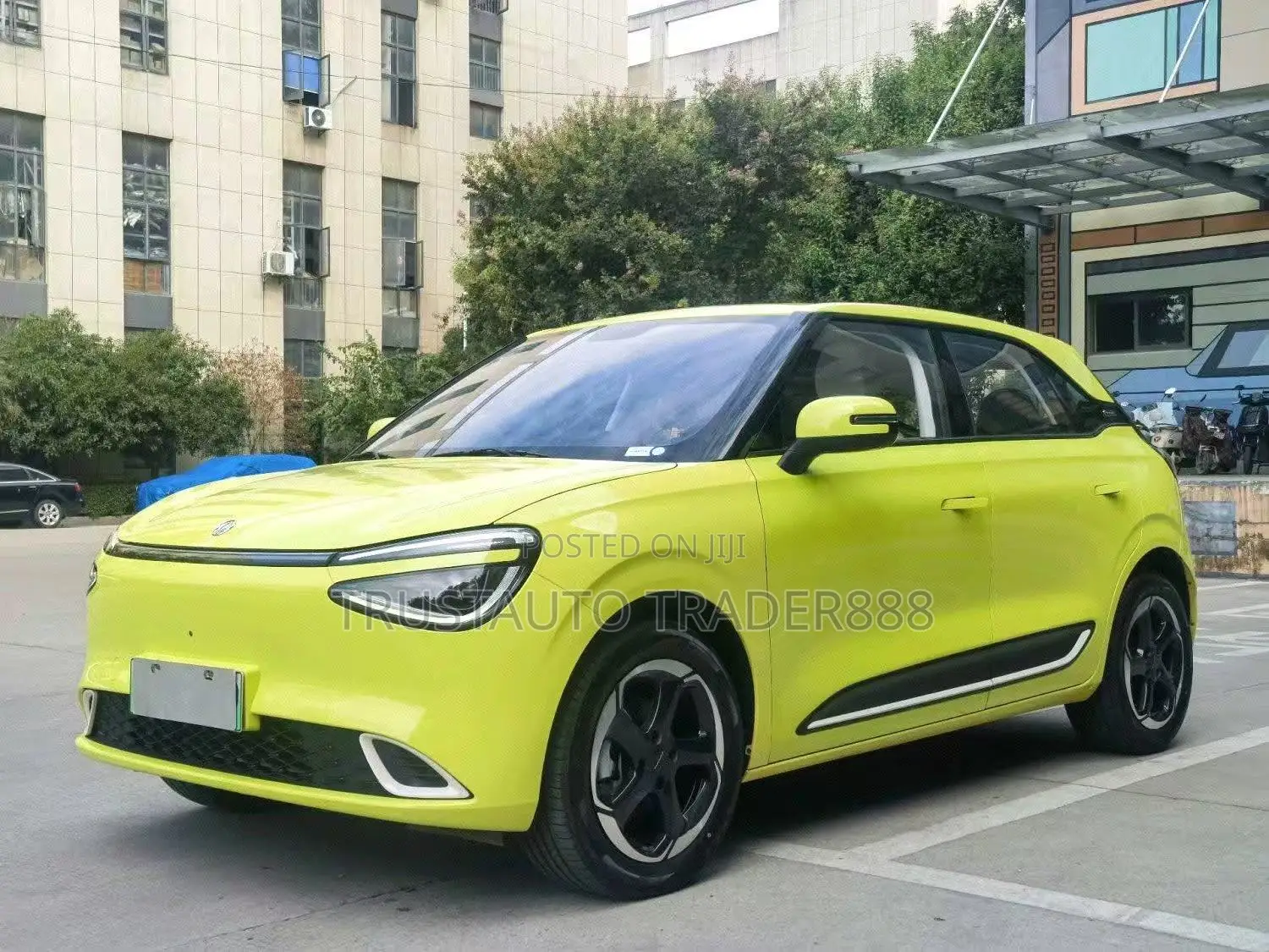 Dongfeng Nammi 01 42.3 kWh 430 Max 2024 Yellow