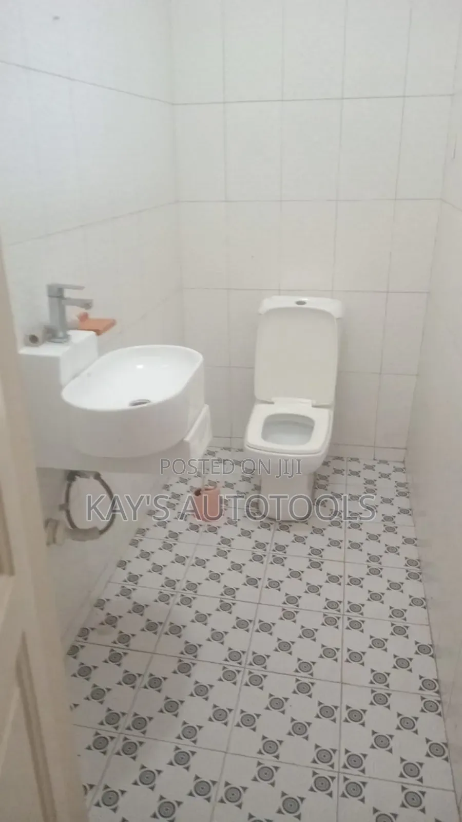 4bdrm House in Community 25 for sale