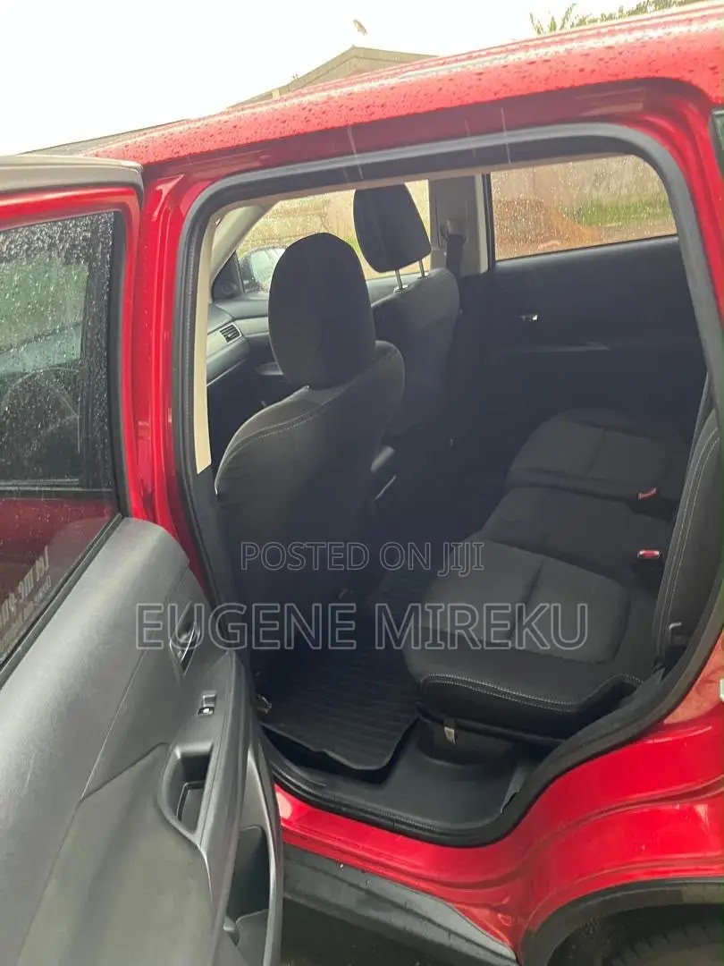 Mitsubishi Outlander 2016 Red