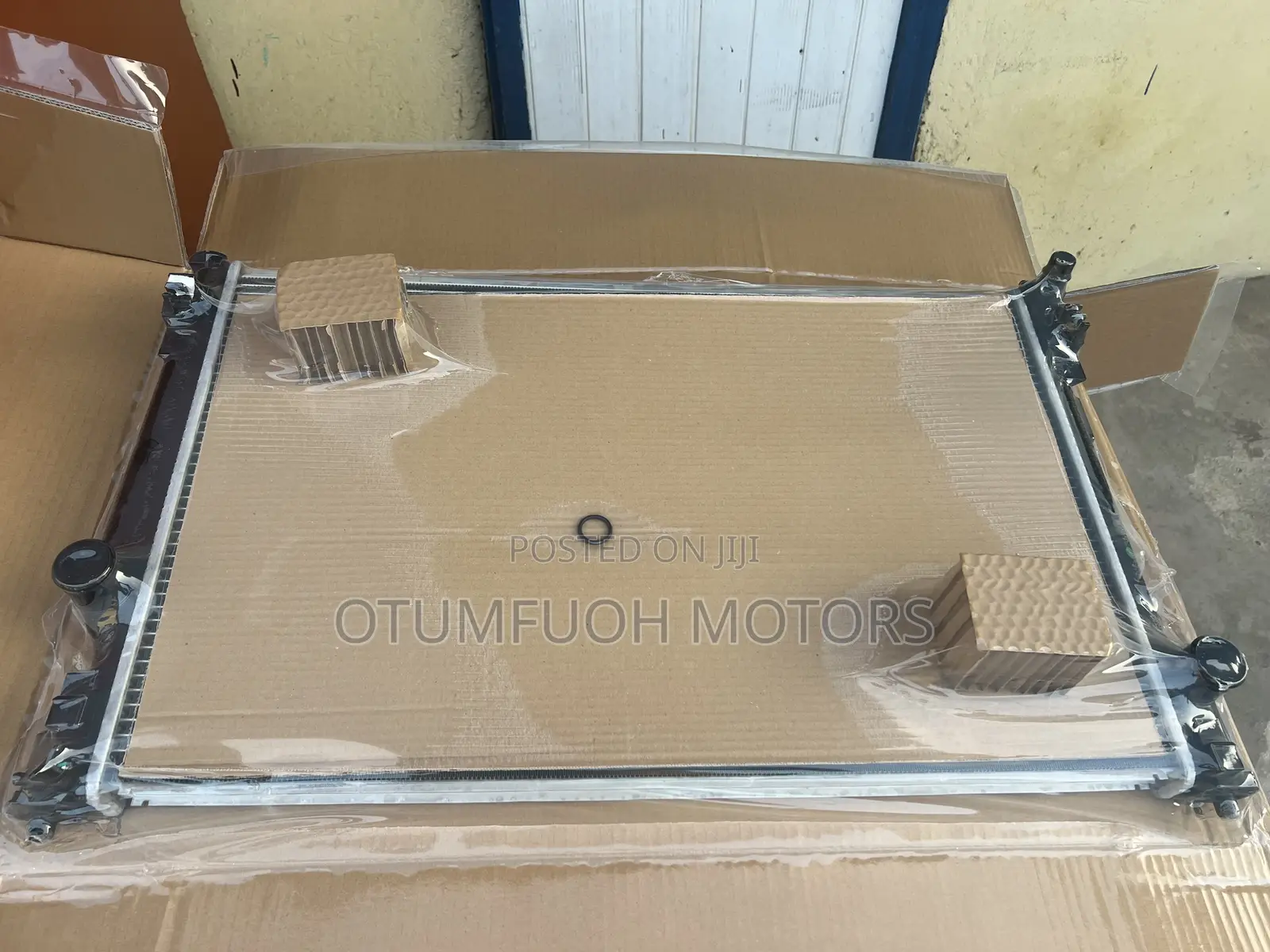 Toyota RAV4 2019 2020 2021 2022 2023 2024 2025 Radiator (Water Tank)