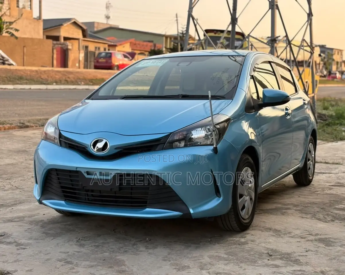 Toyota Vitz 2016 Blue