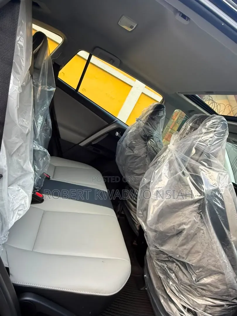 Toyota RAV4 Limited 4dr SUV AWD (2.5L 4cyl 6A) 2018 Black