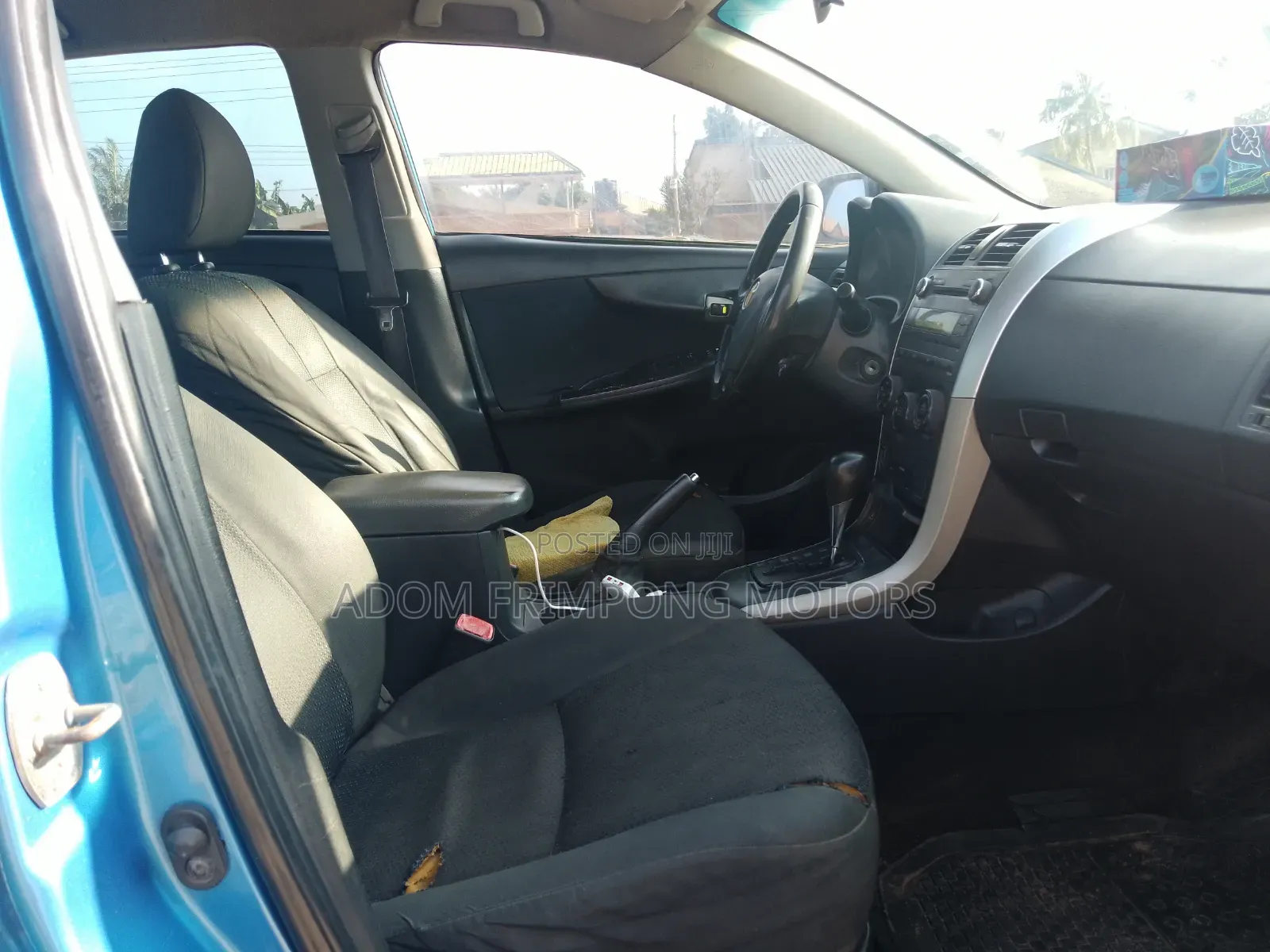 Toyota Corolla 2010 Blue