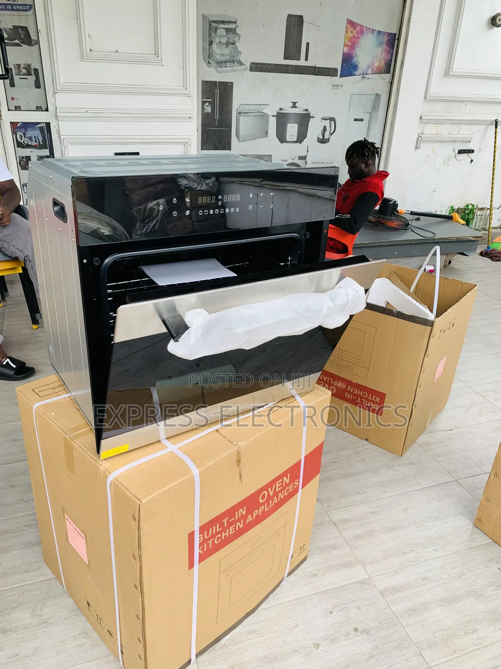 Brand New Kenwood Built in Oven 71 Liter , Sliver Stainless Steel