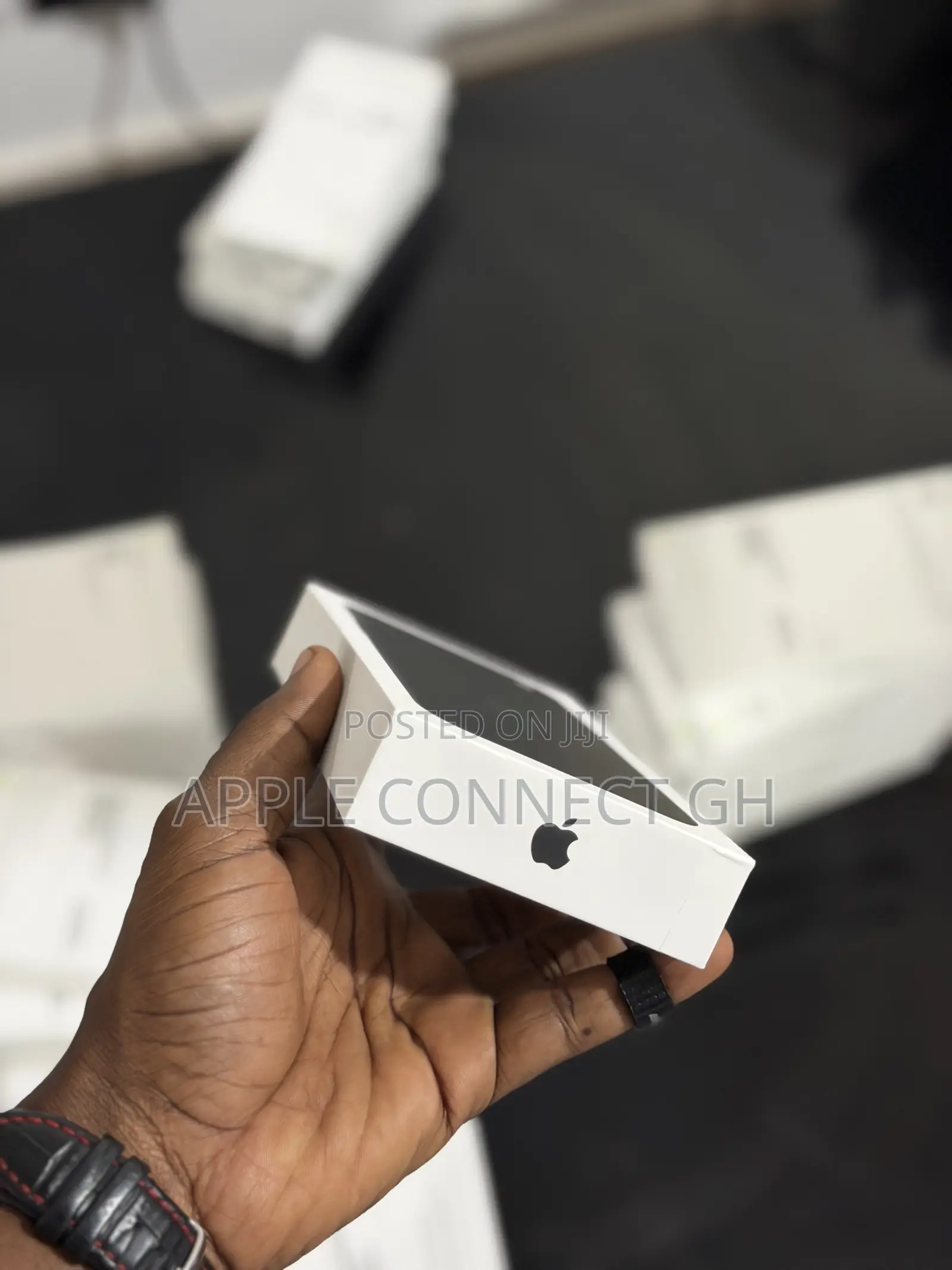 New Apple iPhone 18 Pro Max 256 GB Black