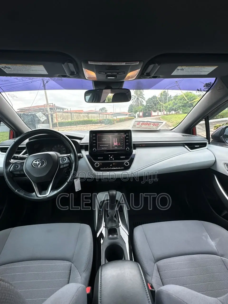 Toyota Corolla SE (1.8L 4cyl 2A) 2019 Red