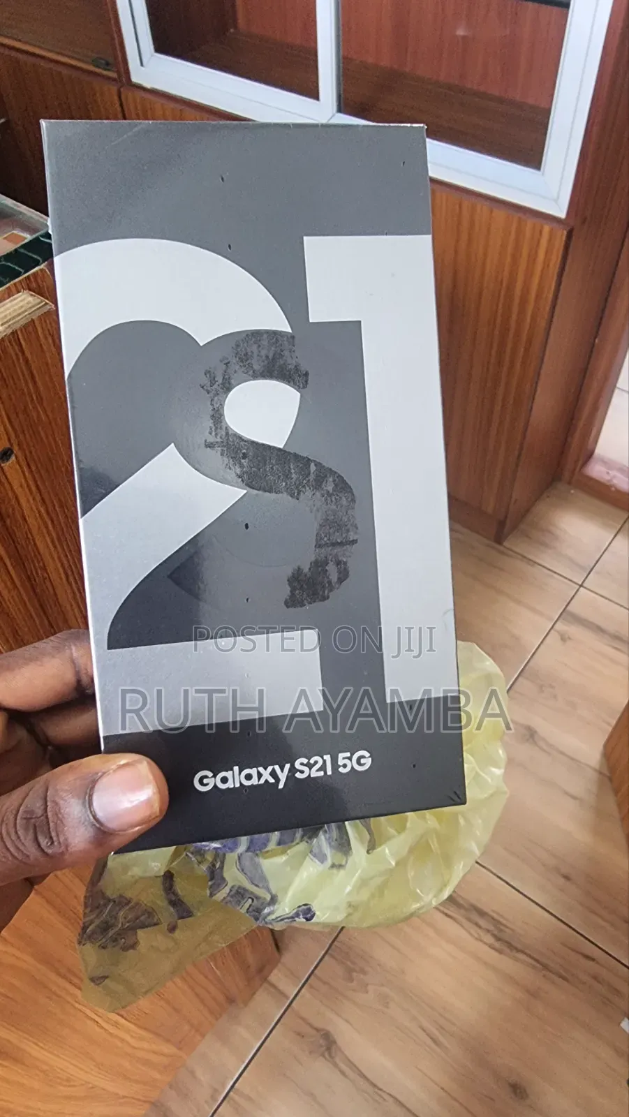 New Samsung Galaxy S21 5G 128 GB Black