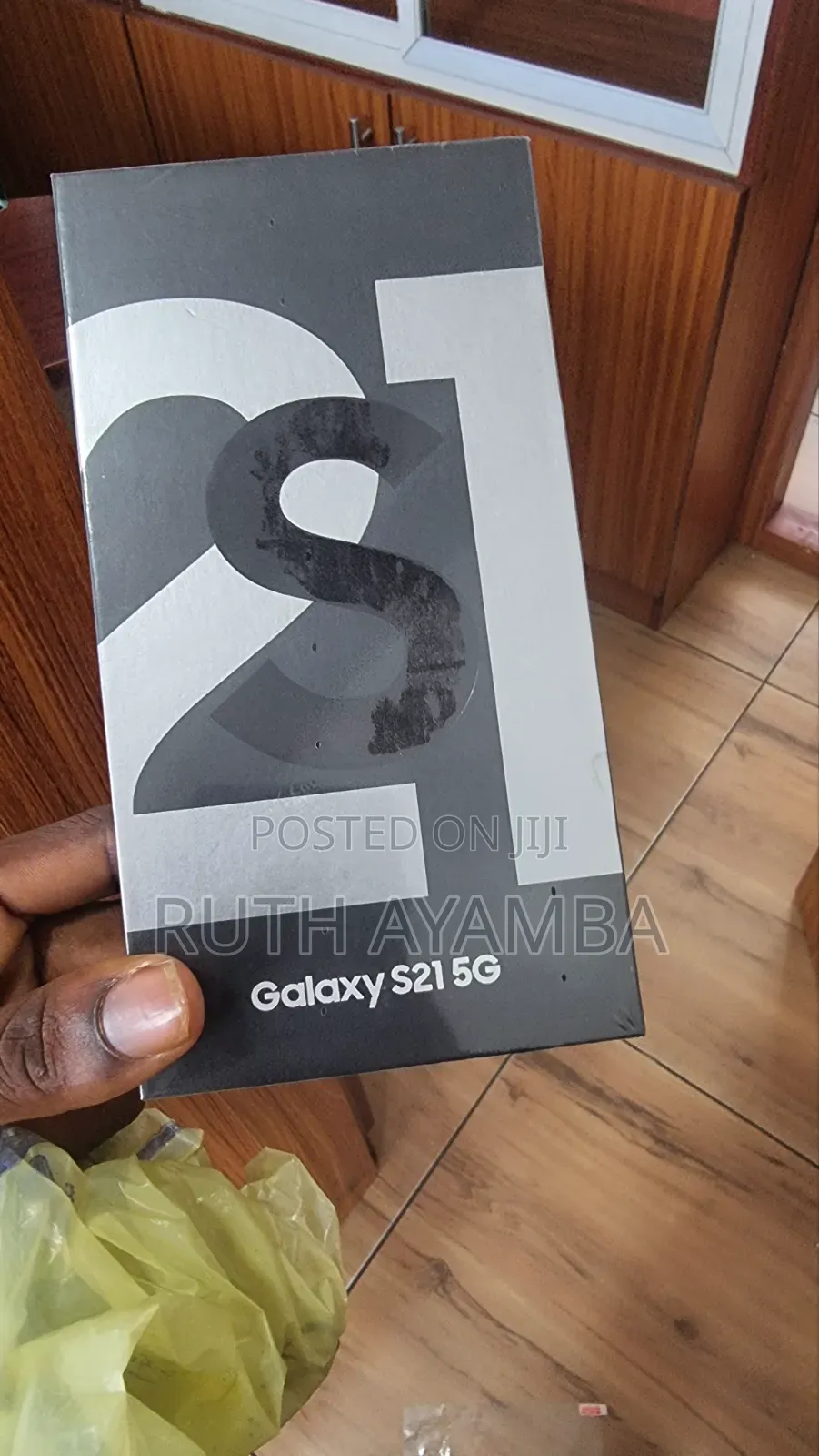 New Samsung Galaxy S21 5G 128 GB Black
