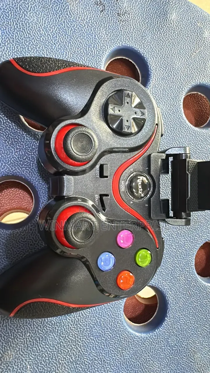 Fsudz V8 Wireless Controller