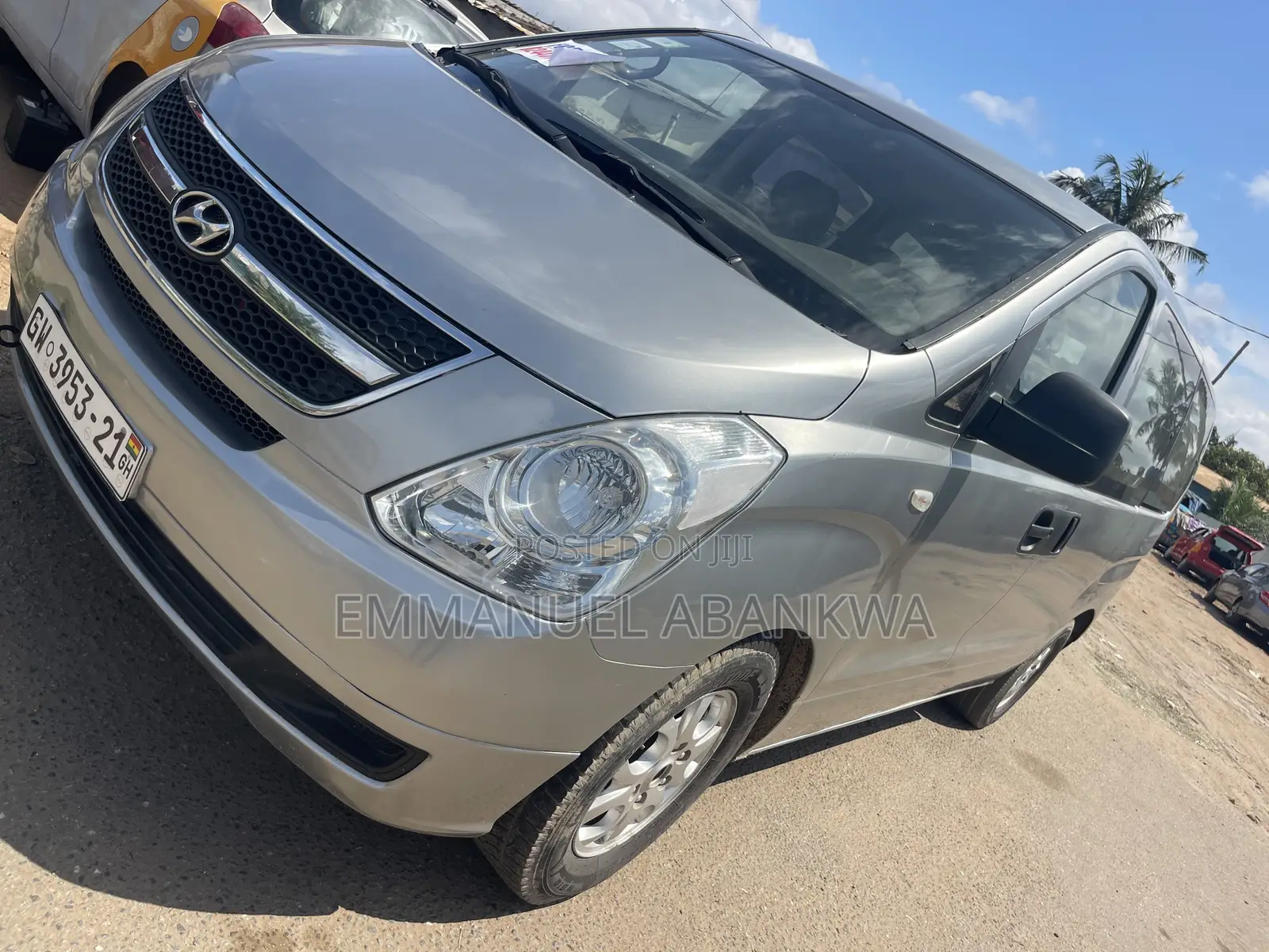 Hyundai H1 2016 Silver