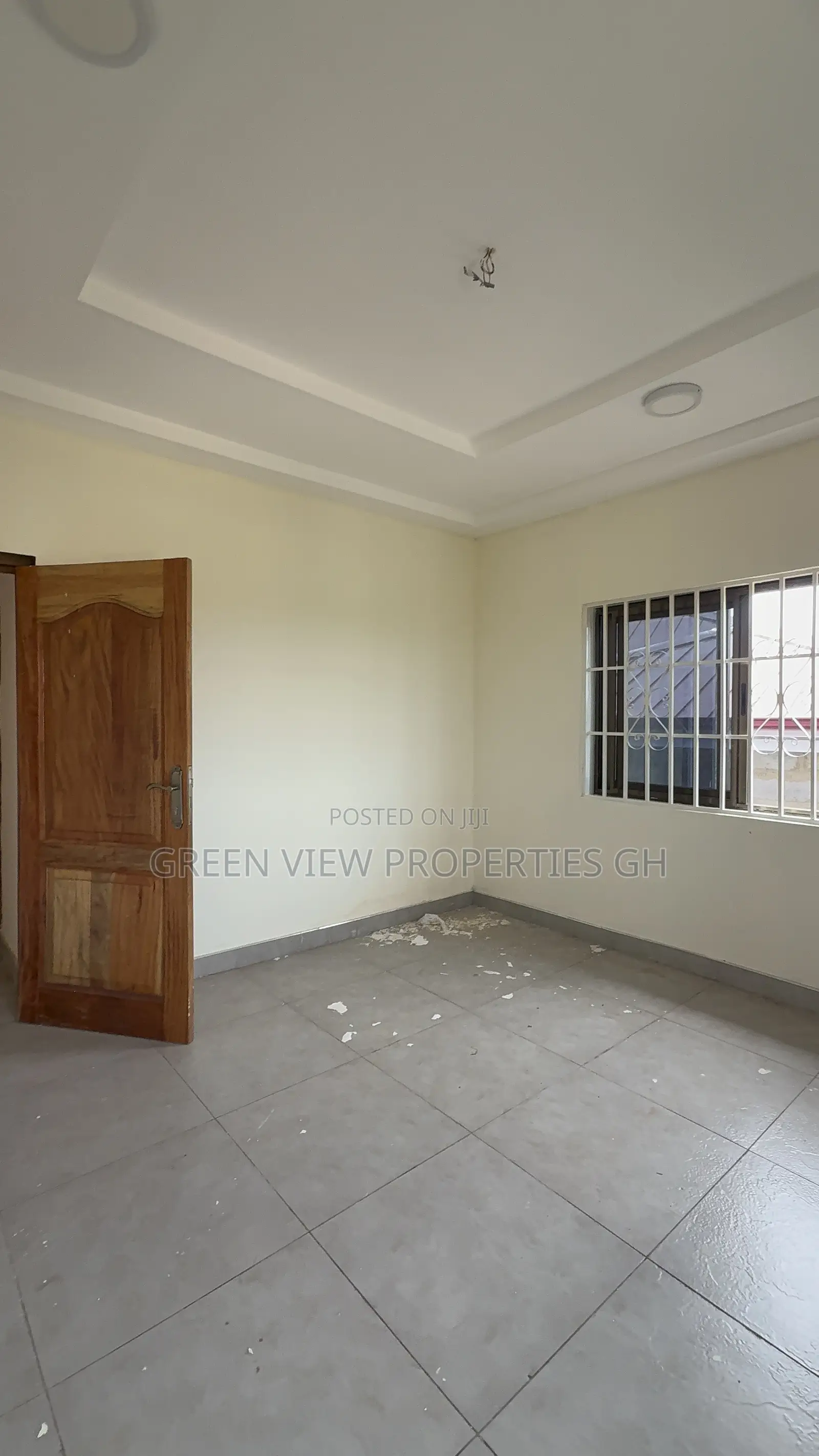 1bdrm Room & Parlour in West Hills Mall Area for rent