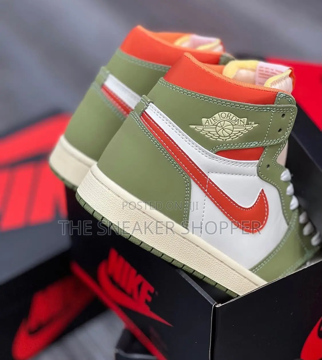 Air Jordan 1 High Og - "Celadon / Team Orange