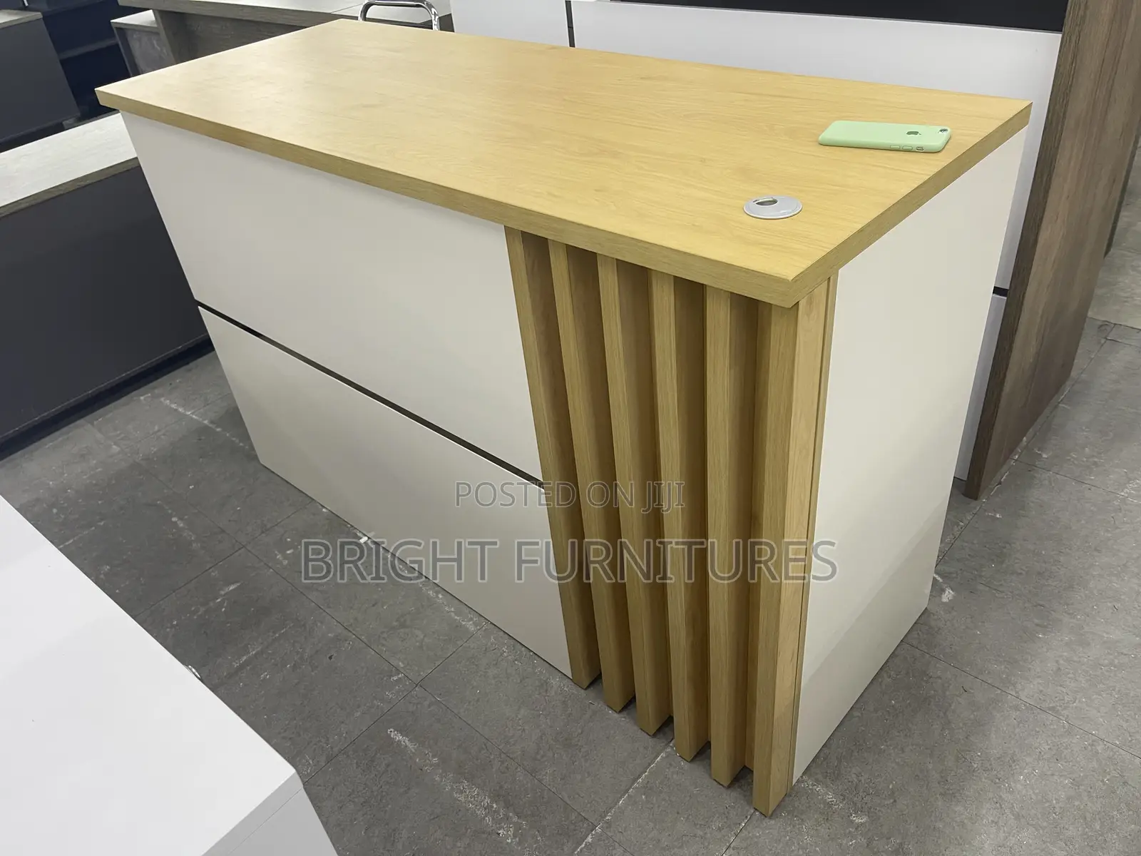 High Quality Wooden Office Desk