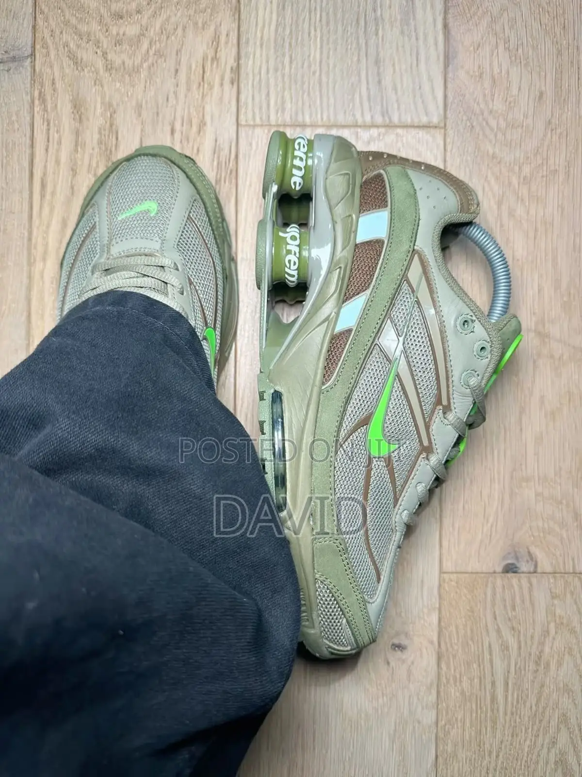 Nike Shox R3