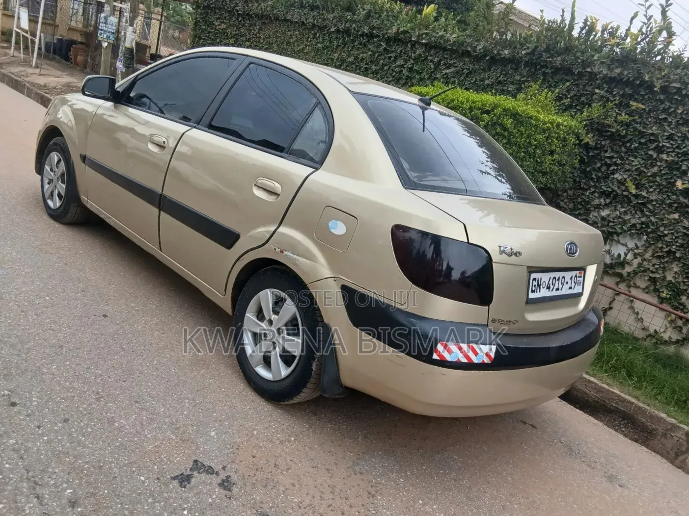 Kia Rio 2009 Gold