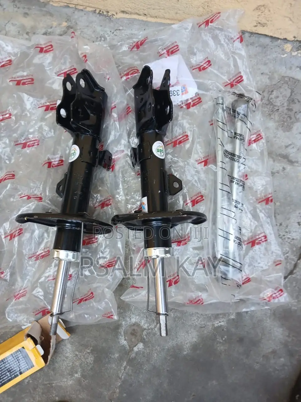 Corolla S /LE /CE 2002,2003,2004,2005,2006,2007 Front Shocks Absorbers