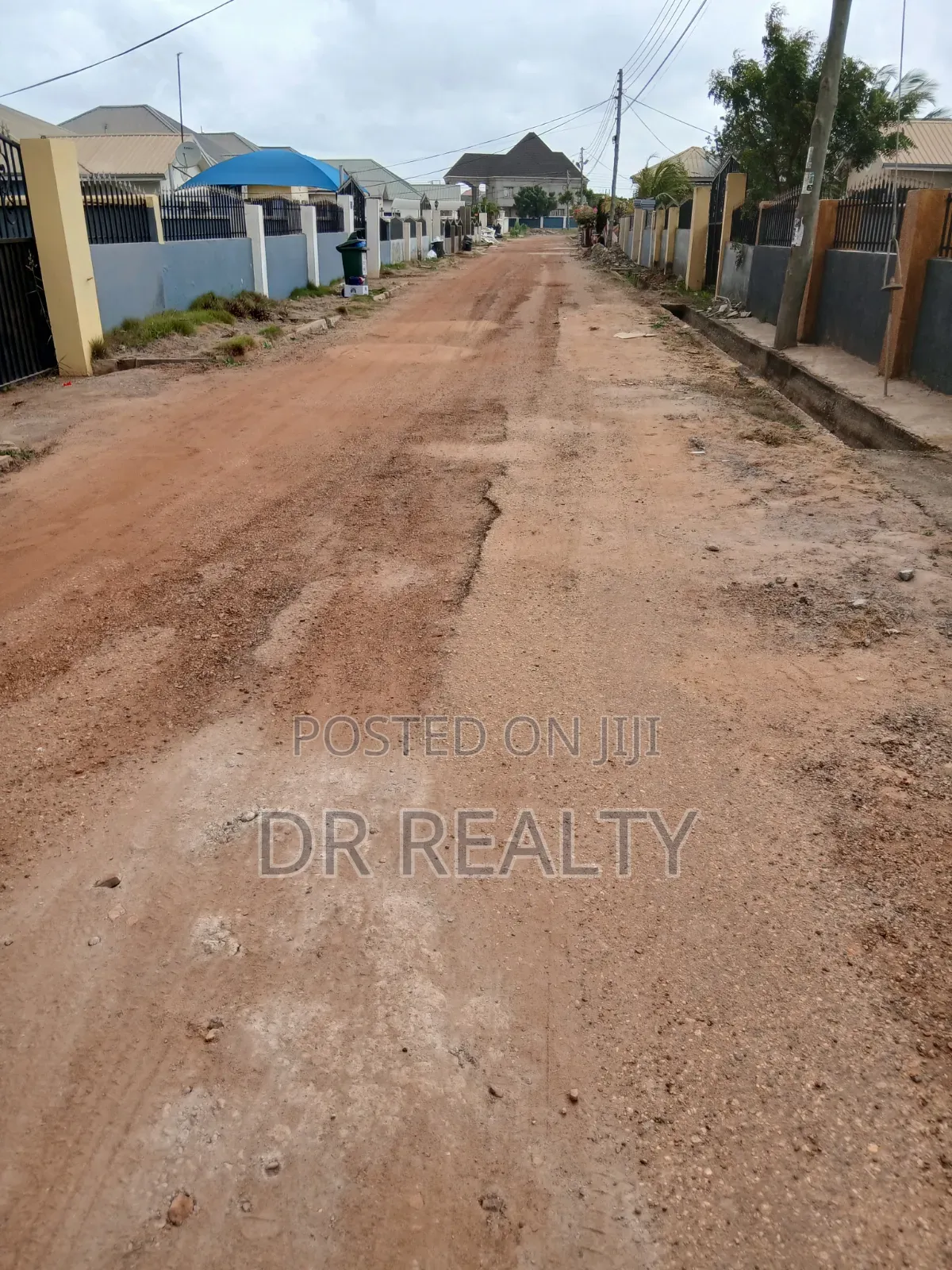 3bdrm House in Adom Estate, Community 25 for rent