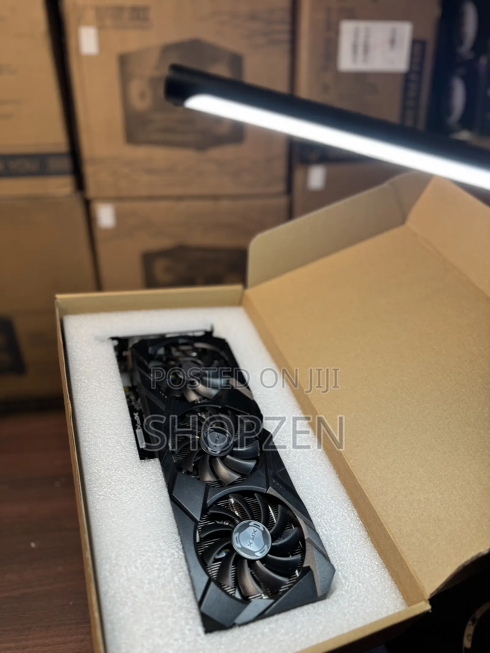 XFX Triple Fan RX590