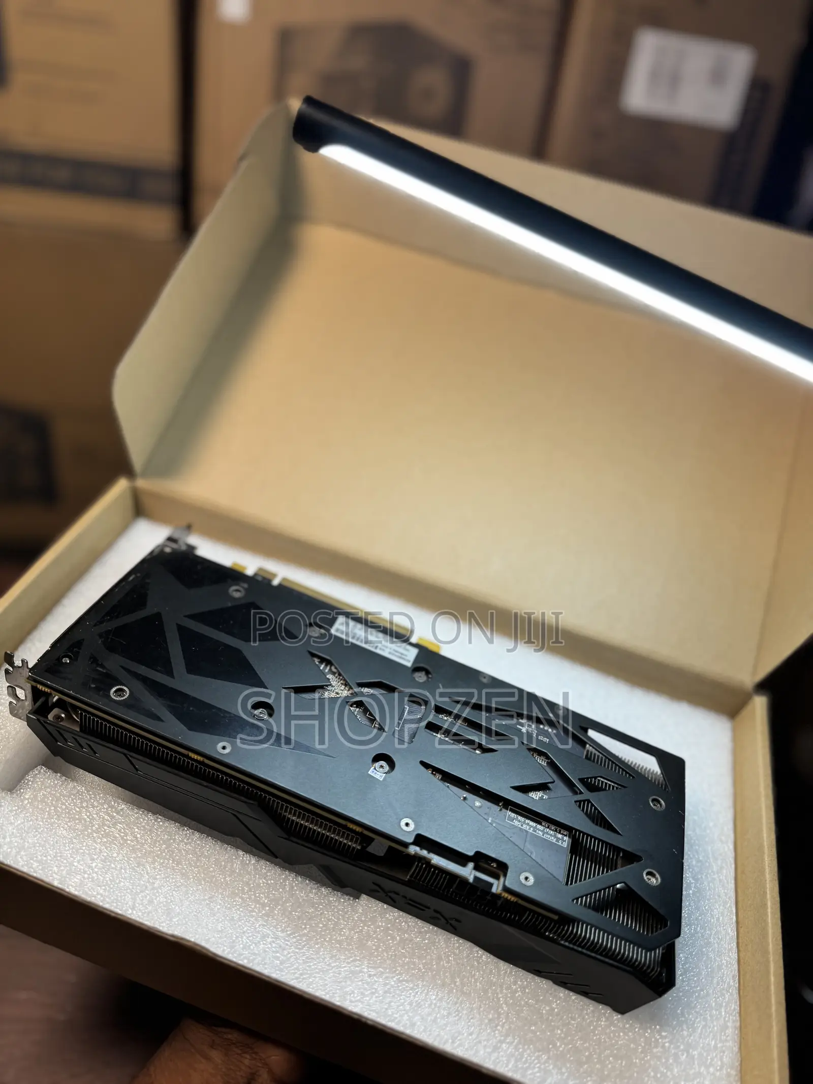 XFX Triple Fan RX590