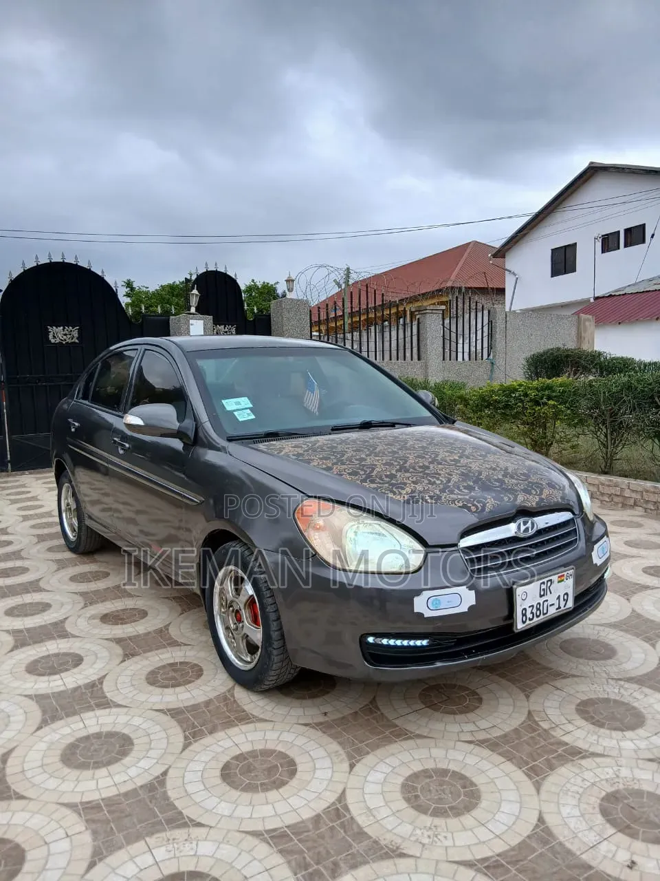 Hyundai Accent GLS Automatic 2010 Black
