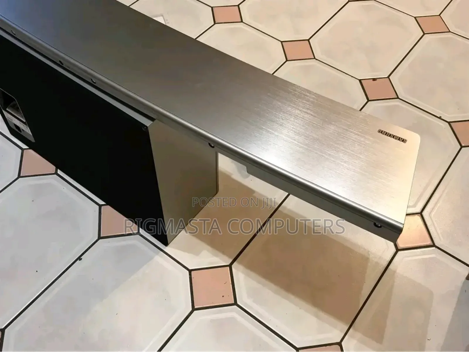 Brand New Samsung Bar