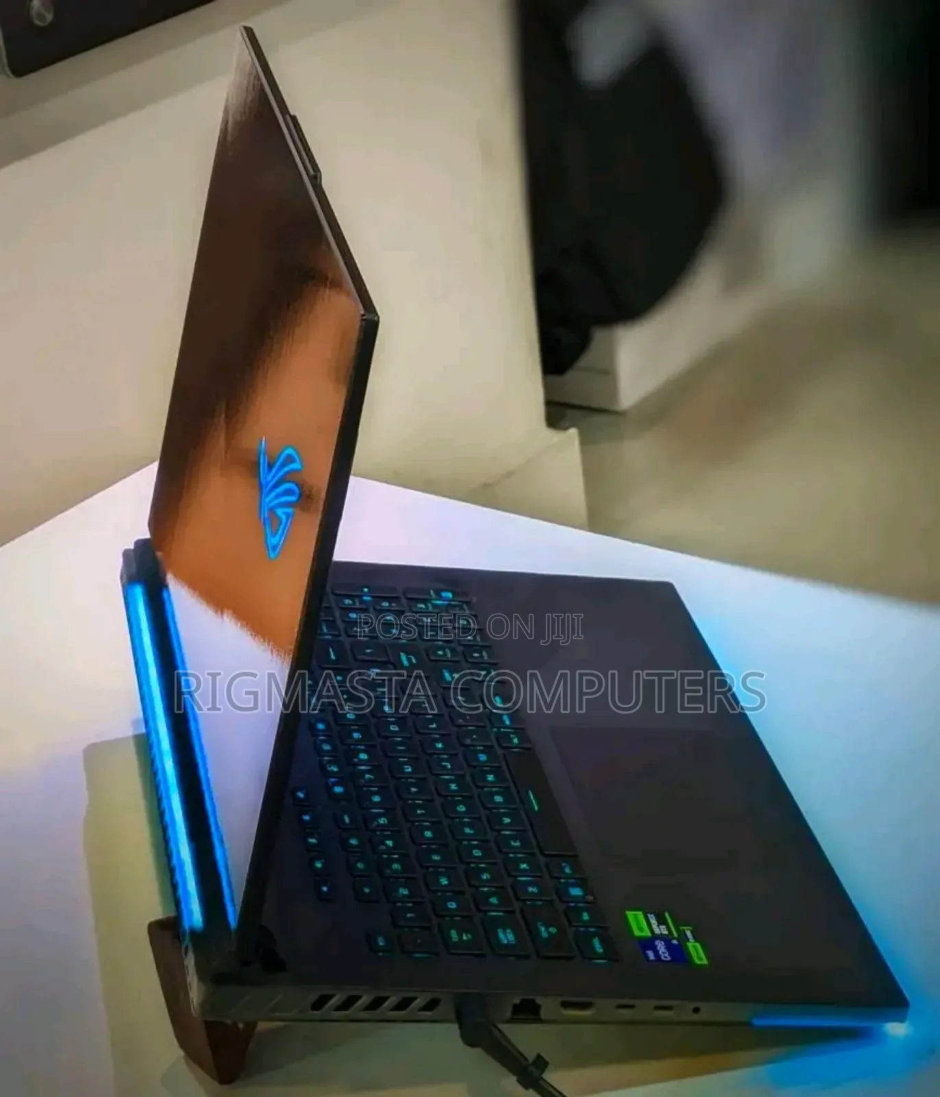 New Laptop Asus ROG Strix G16 32GB Intel Core i9 SSD 1T