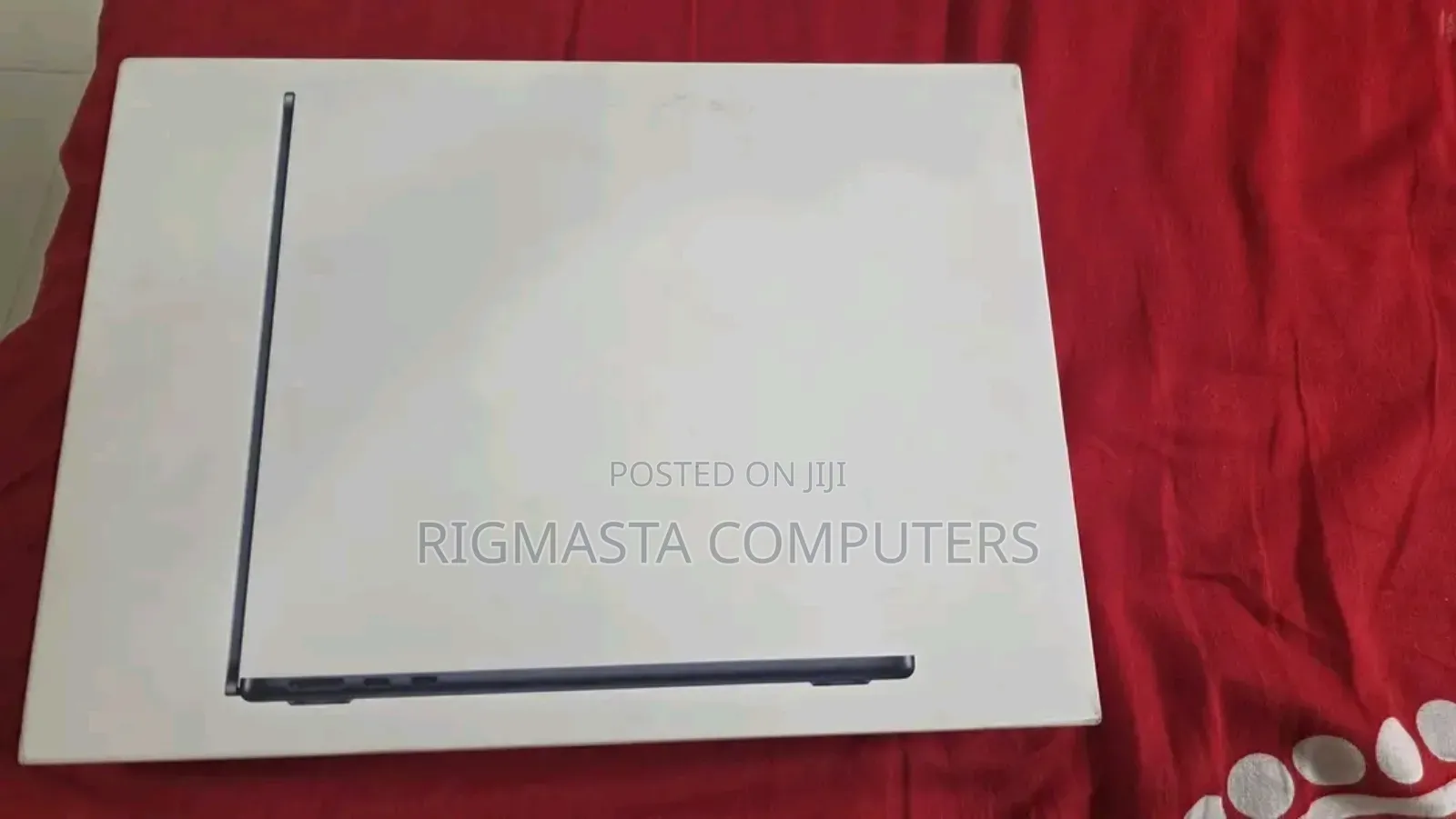 New Laptop Apple MacBook Air 2025 M4 16GB Apple M4 SSD 256GB