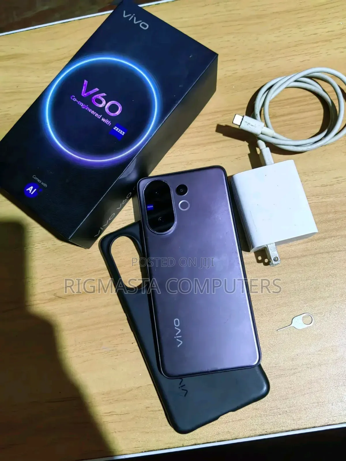 New Vivo V60 256 GB Black