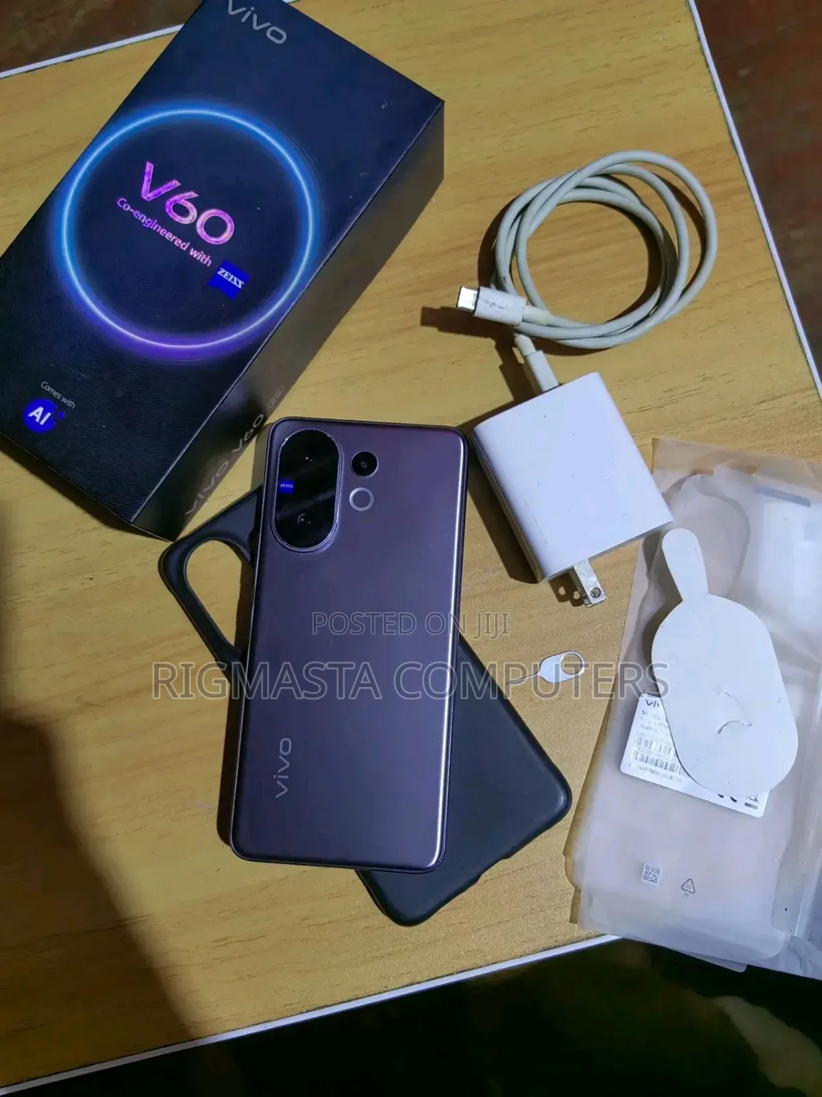 New Vivo V60 256 GB Black