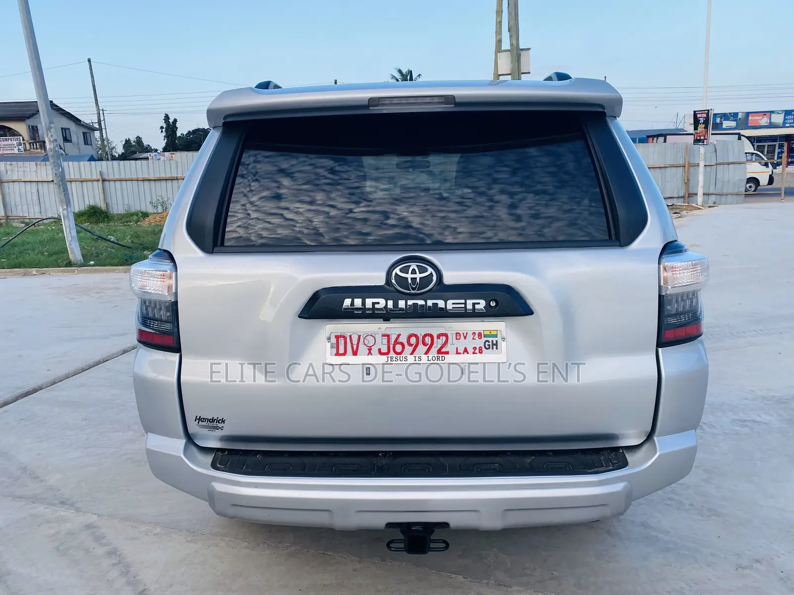 Toyota 4-Runner SR5 4x4 2019 Silver