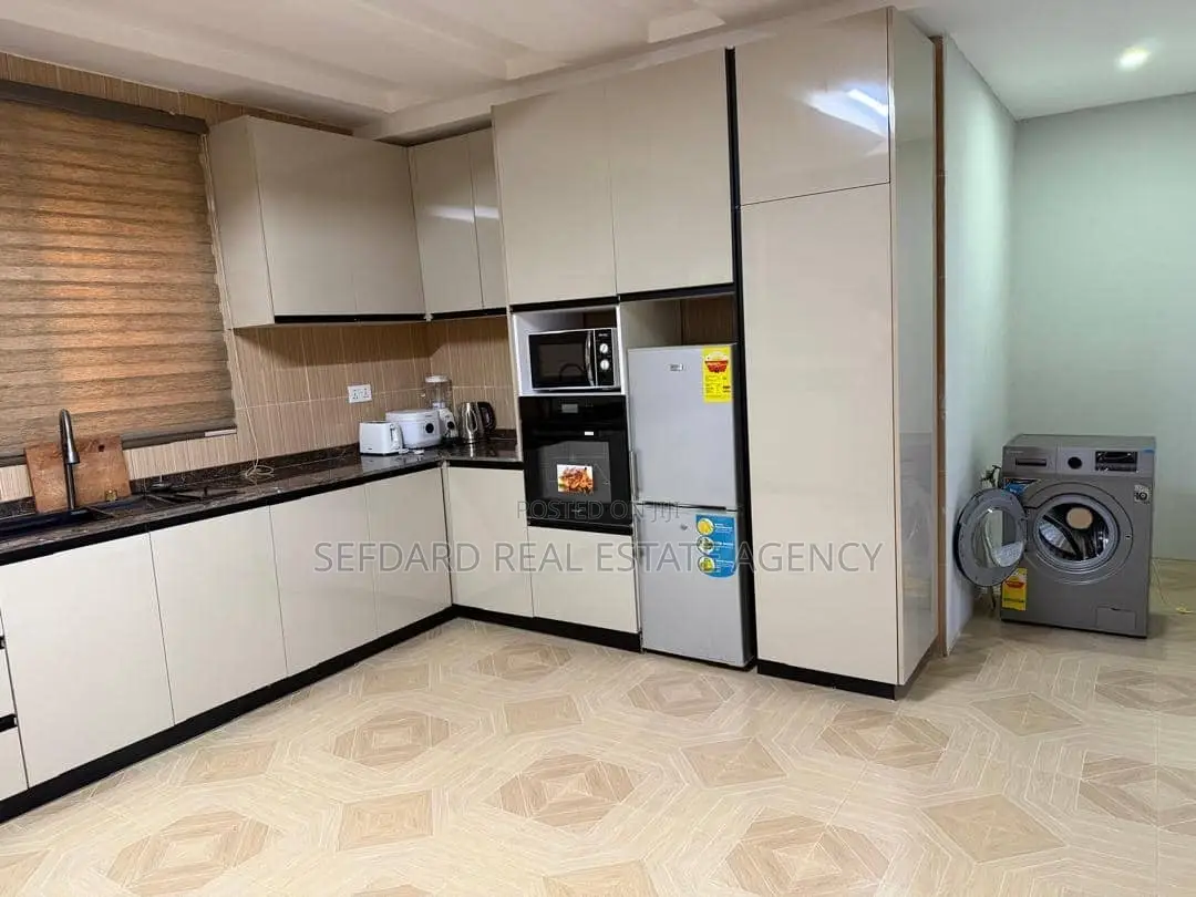 3bdrm Apartment in Sefdard Properties, East Legon for rent