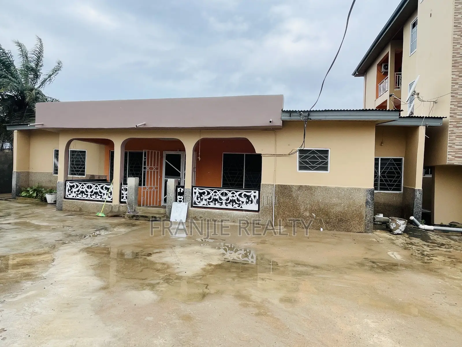 2bdrm Apartment in Franjie Realty, Weija for rent