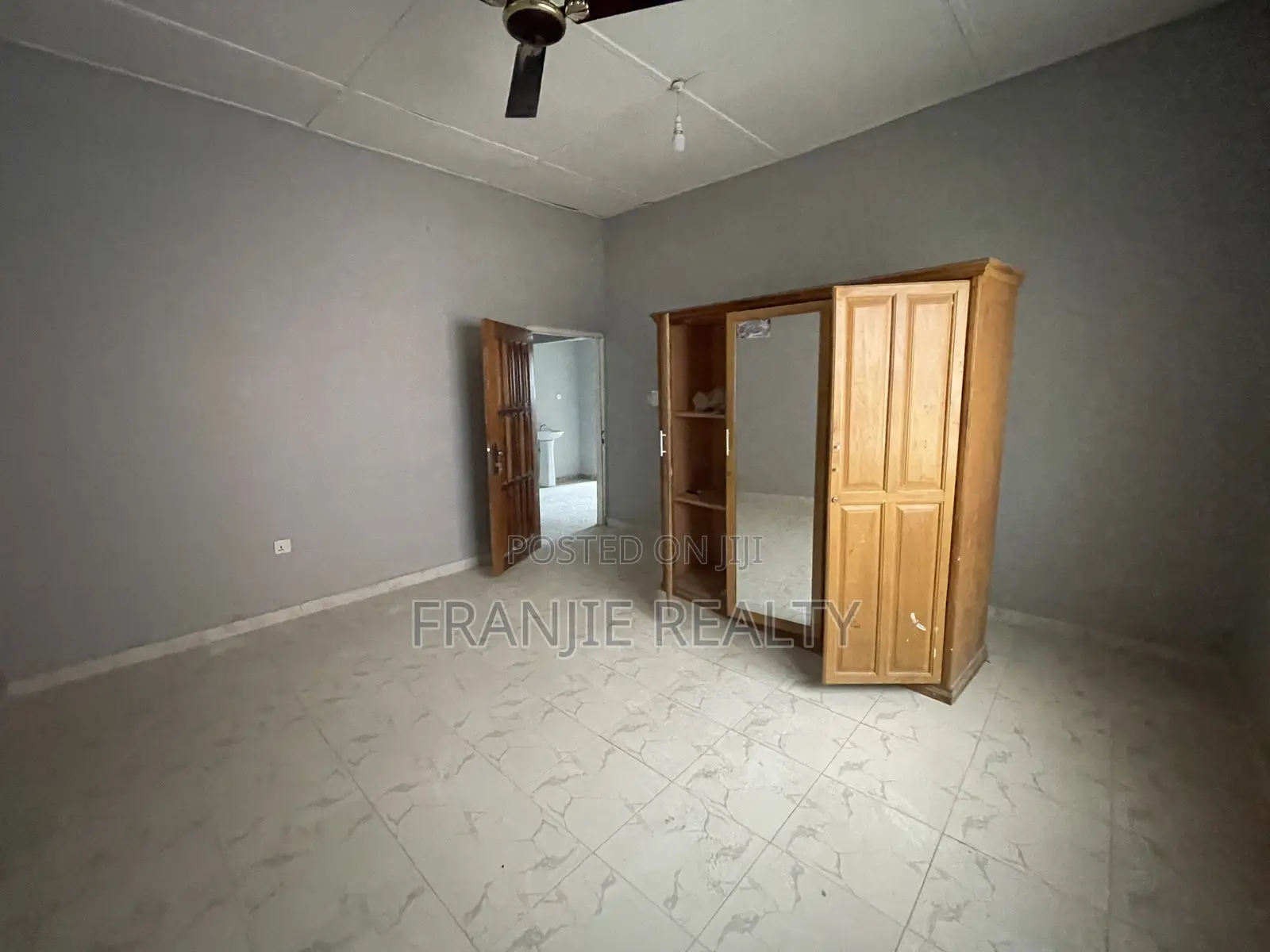 3bdrm Apartment in Franjie Realty, Weija for rent