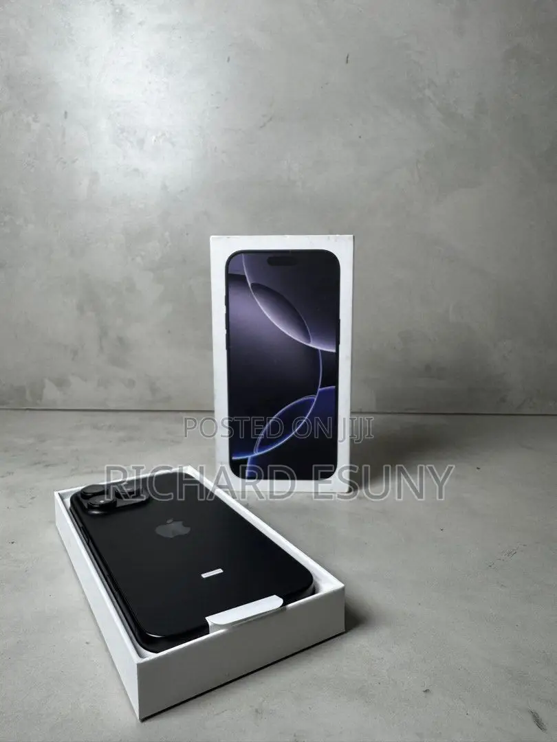 New Apple iPhone 16 Pro Max 1 TB Gray