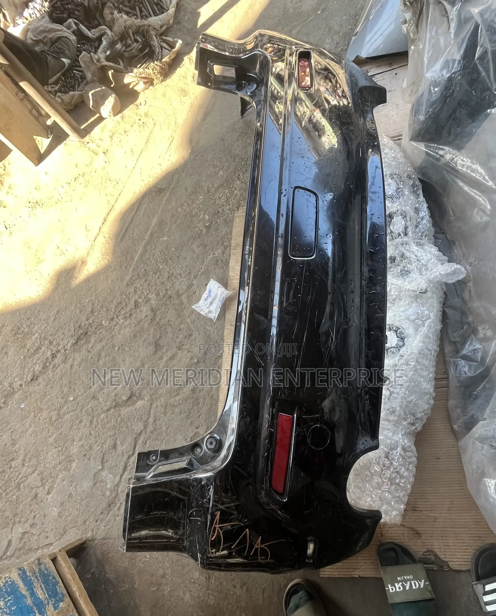 Outlander 2018 Back Bumper Complete Hm Used