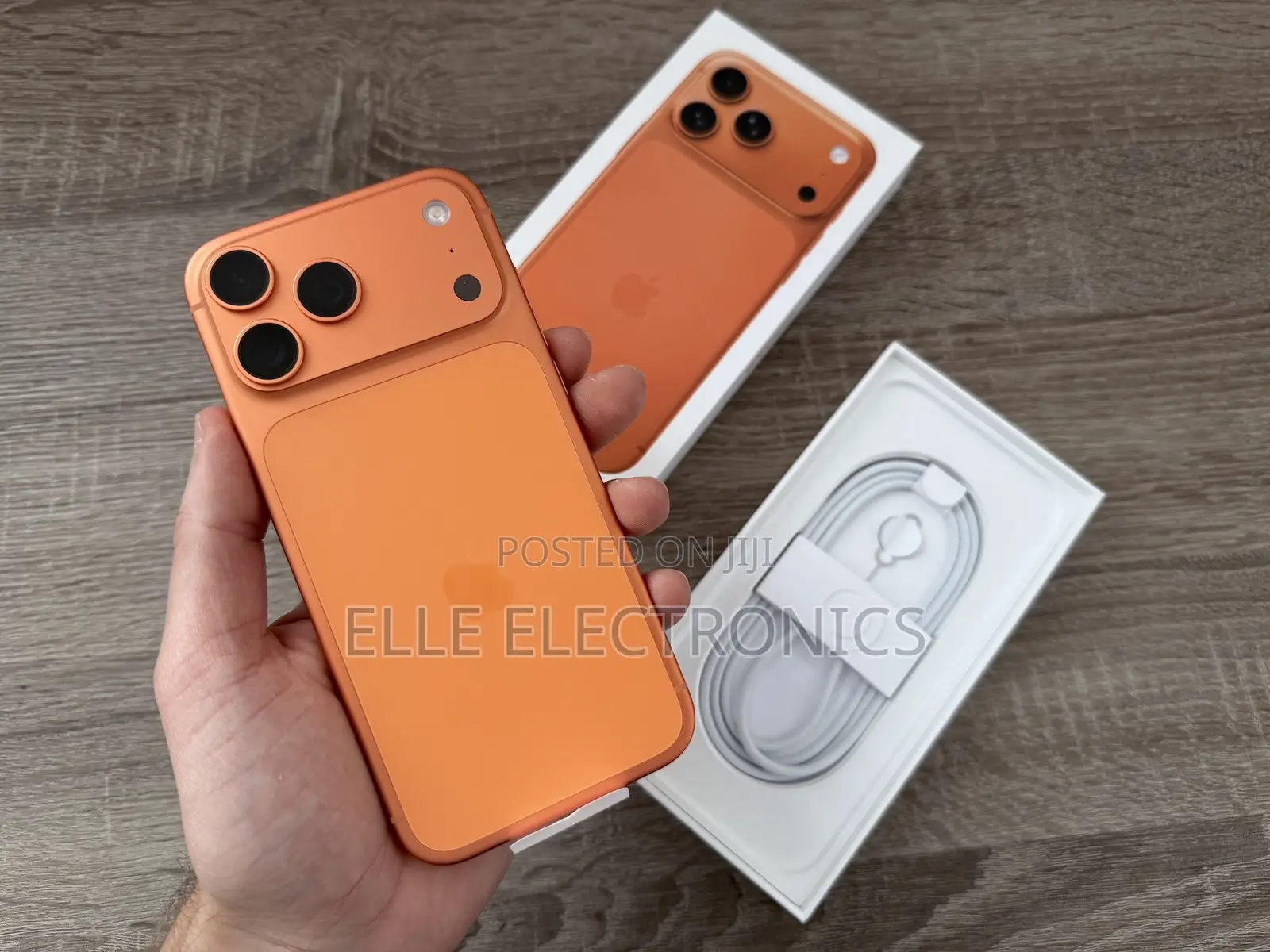 New Apple iPhone 17 Pro Max 1 TB Orange