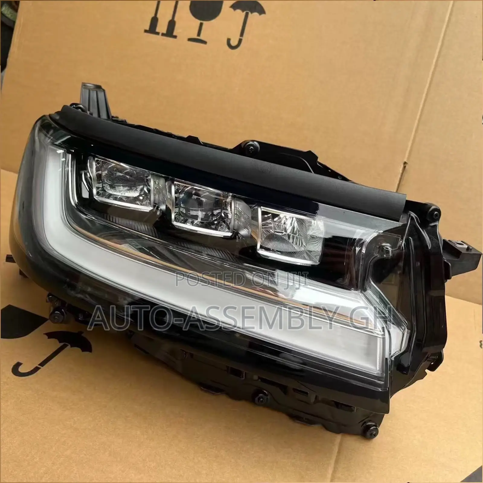 Land Cruiser 300 Headlight PAIR (ORIGINAL) 2022,2023,2024,2025,2026