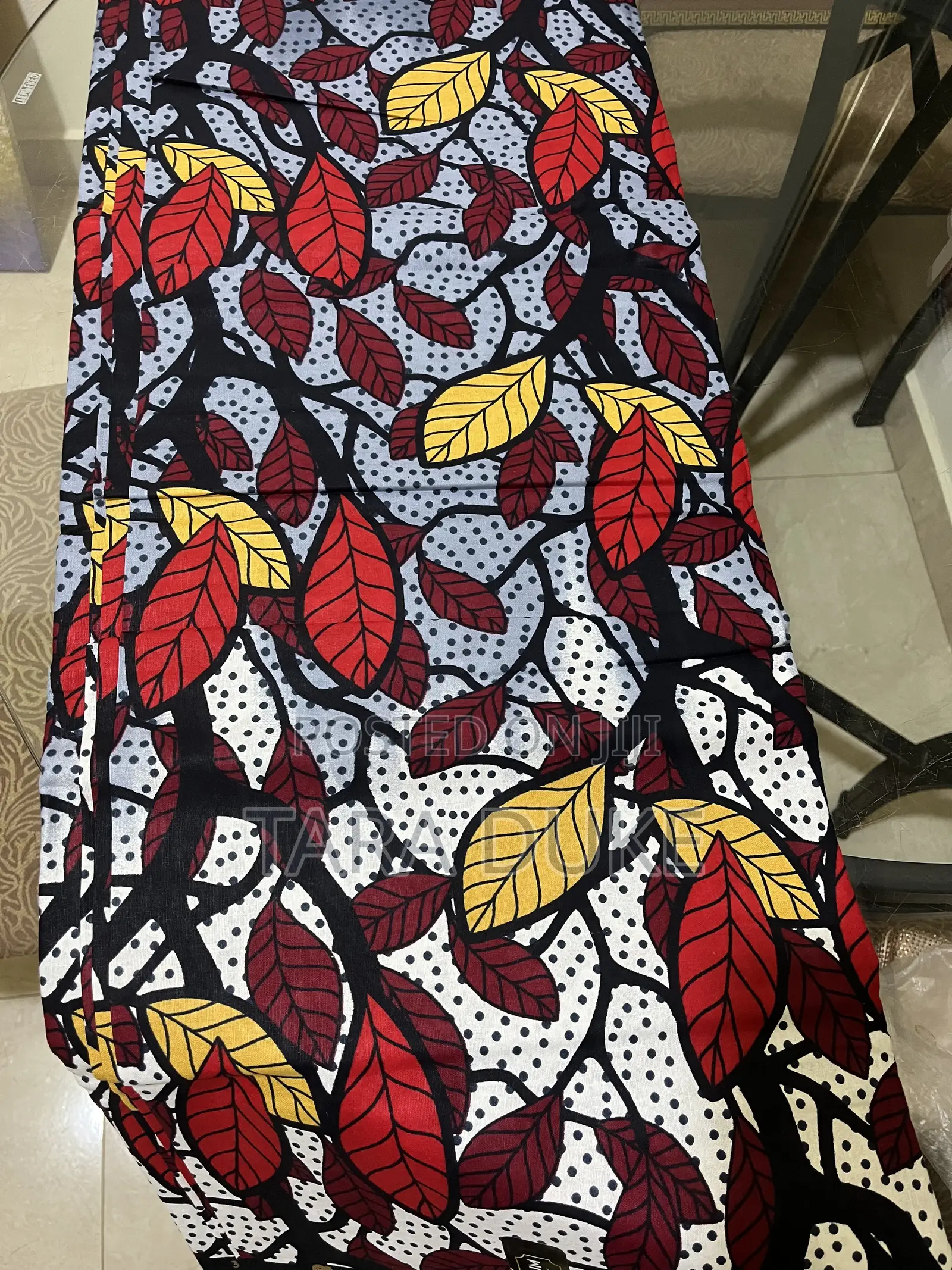 Premium Fashion Leaf Print