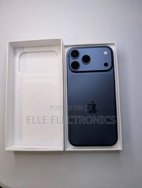 New Apple iPhone 17 Pro Max 1 TB Blue