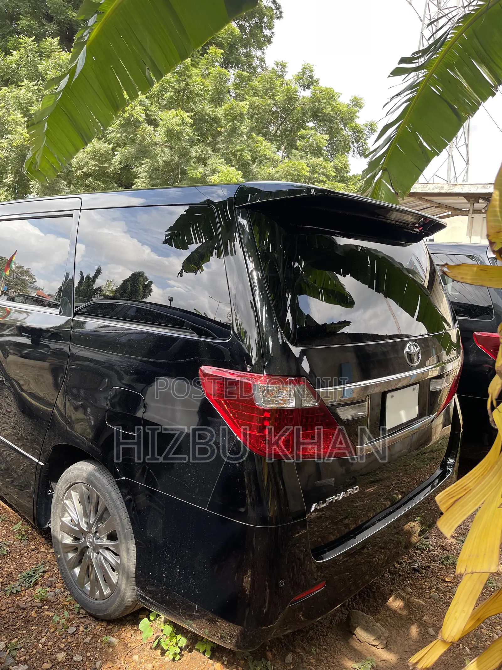 Toyota Alphard 2.4 Petrol AWD 2013 Black