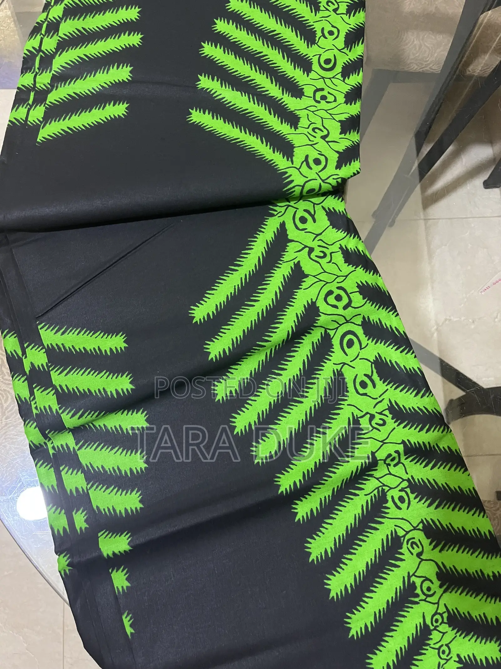 A Sleek African Pint Fabric
