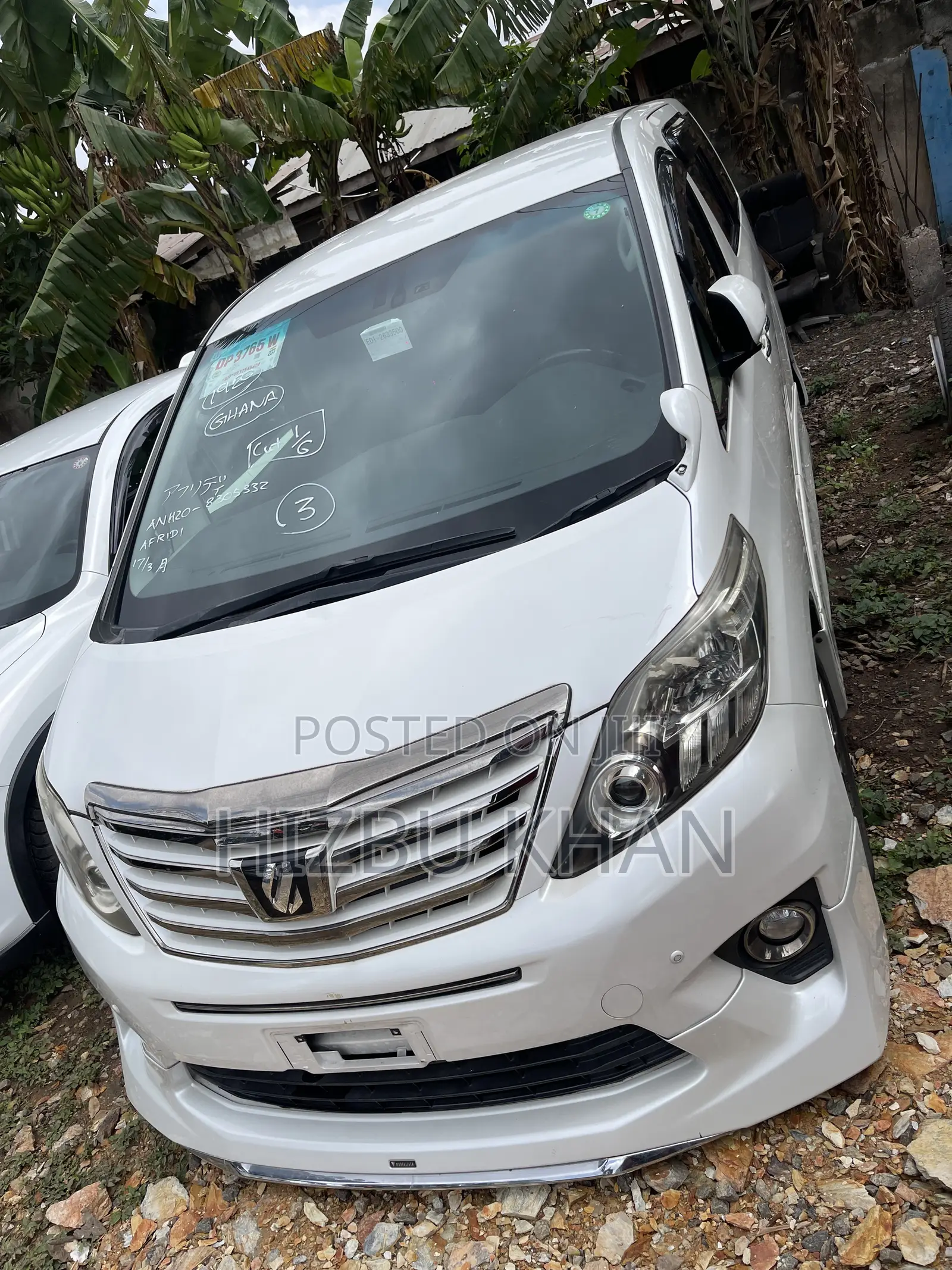 Toyota Alphard 2.4 Petrol AWD 2013 White