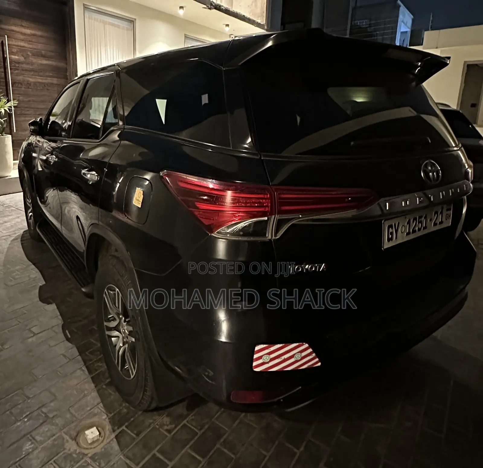 Toyota Fortuner 2021 Black