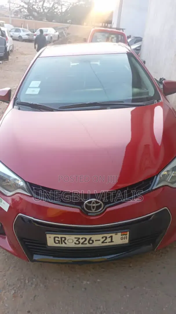 Toyota Corolla S 4dr Sedan (1.8L 4cyl CVT) 2015 Red