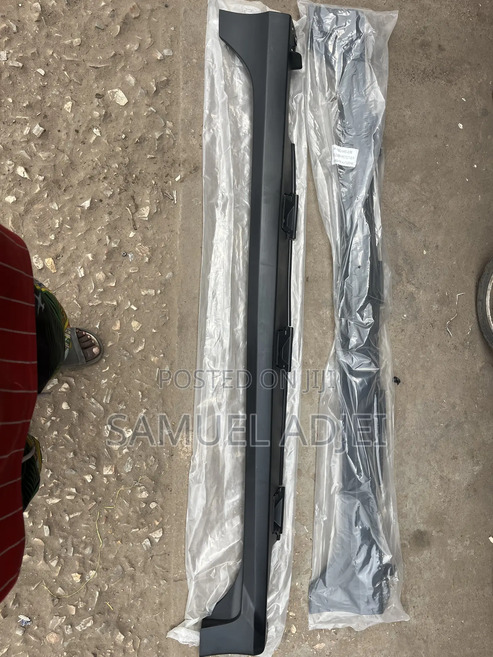 Honda Civic 2016 to 2021 Running Board Pair.