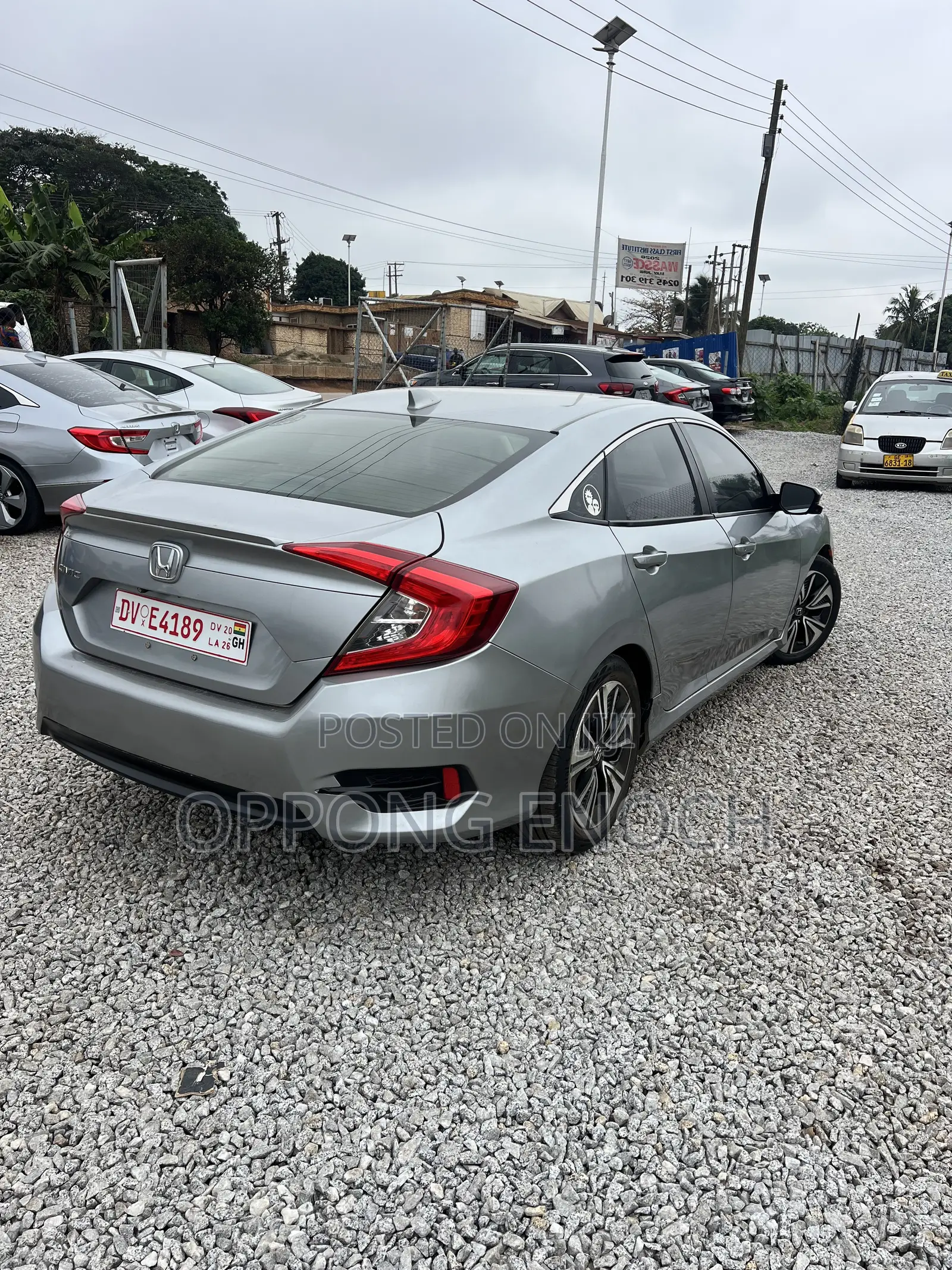 Honda Civic EX-T 4dr Sedan (1.5L 4cyl) 2017 Gray