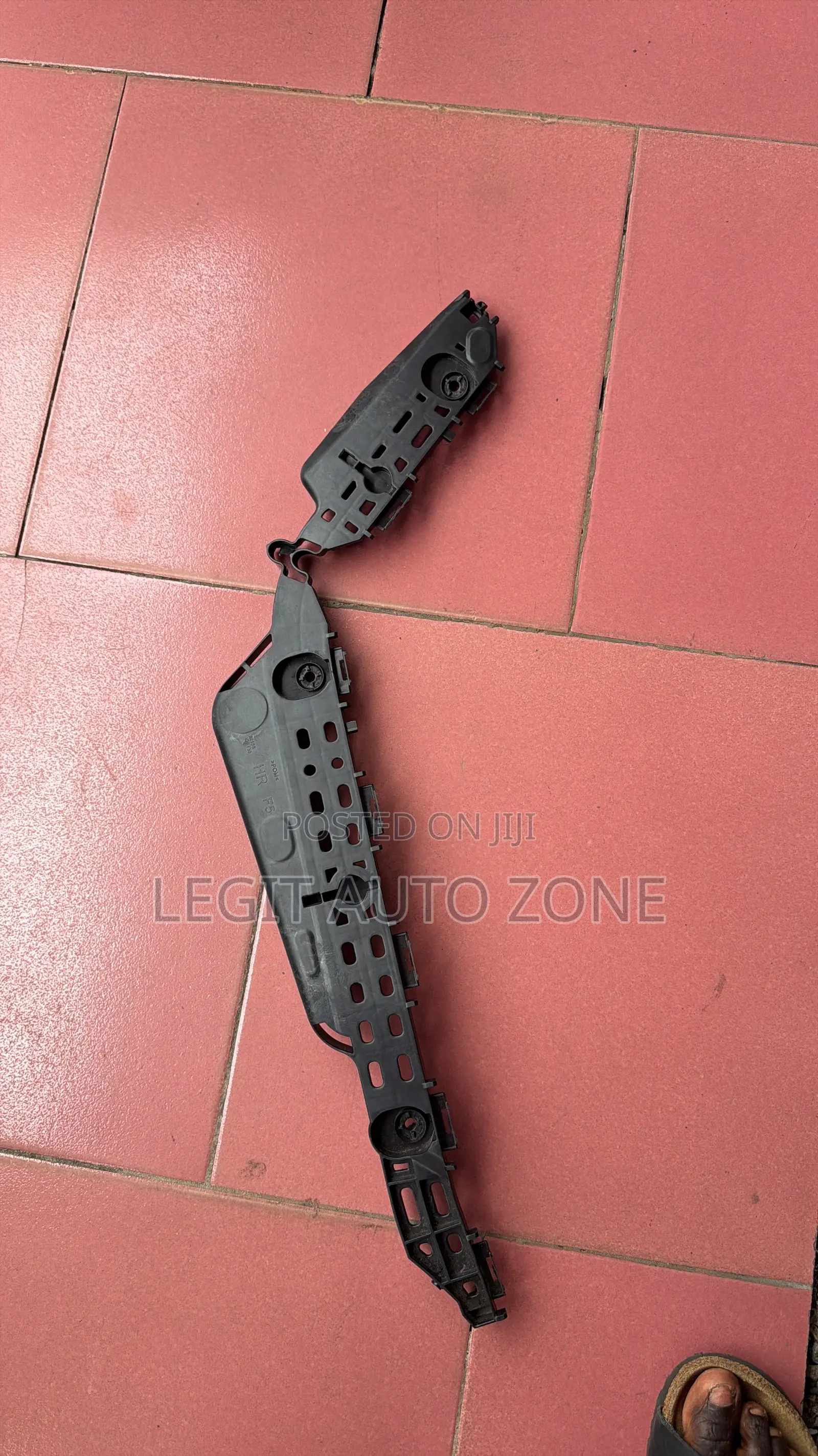 Toyota Highlander 2020,2021,2022,2023, Back Bumper Locker