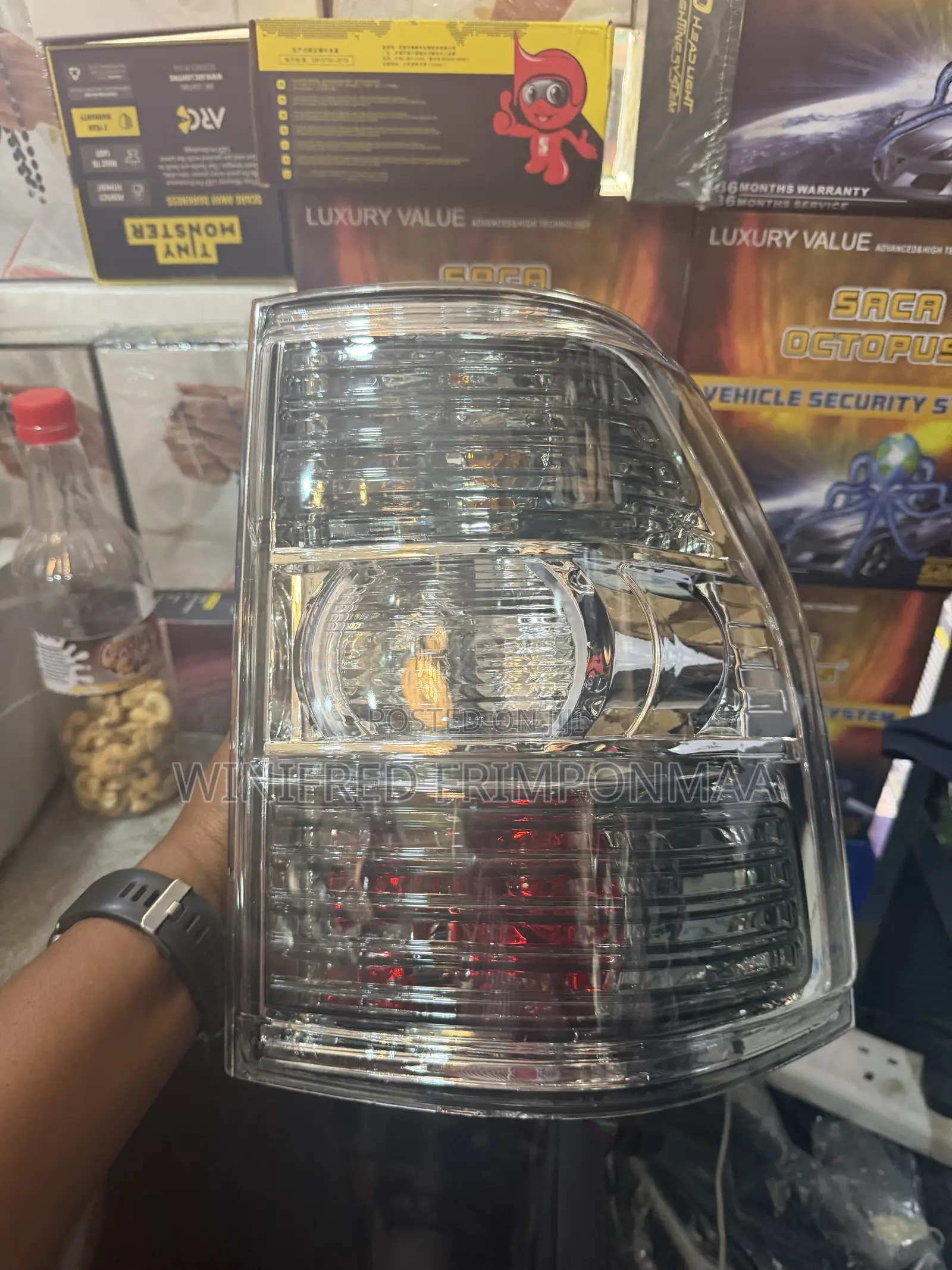 MitsubishiPajero 2008,2009,2011,2012,2014,2016,2018,2020,2022Taillight