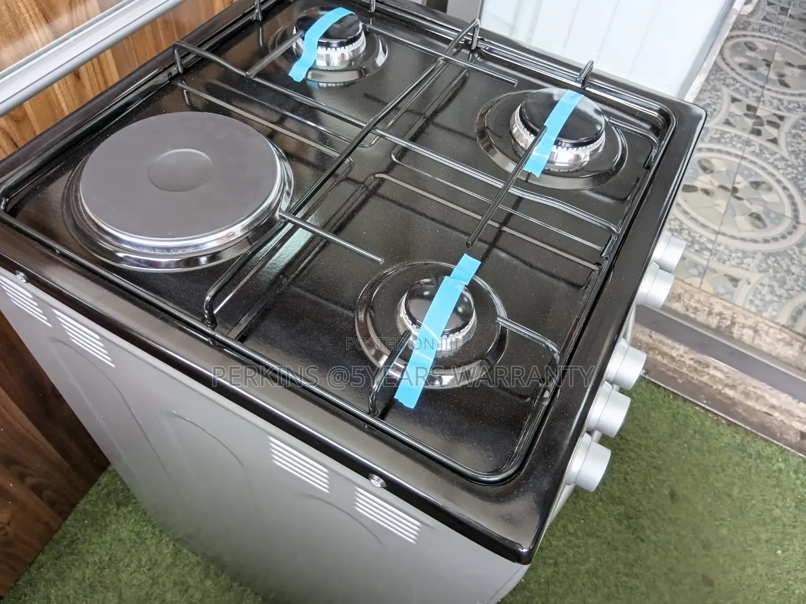 Unitek Gas Oven/Burner With Quality Features