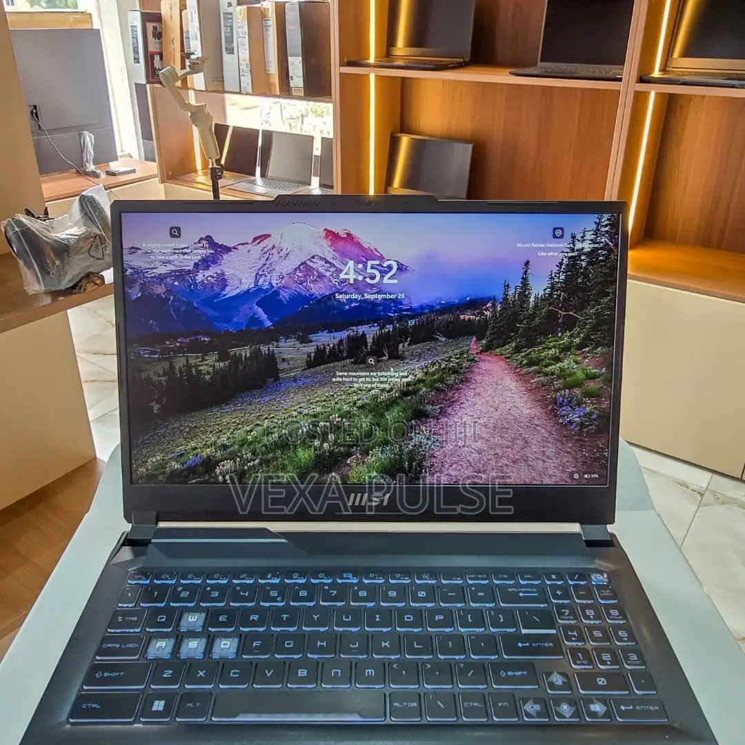 Laptop MSI Cyborg 15 8GB Intel Core i5 SSD 512GB